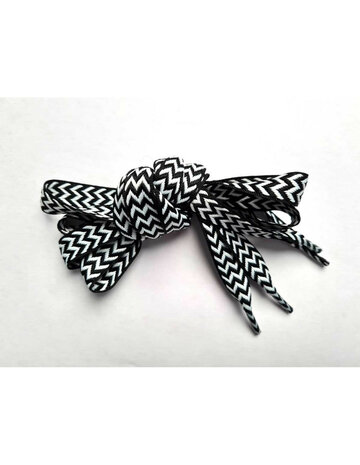 Veters zigzag zwart-wit 15mm - 120cm