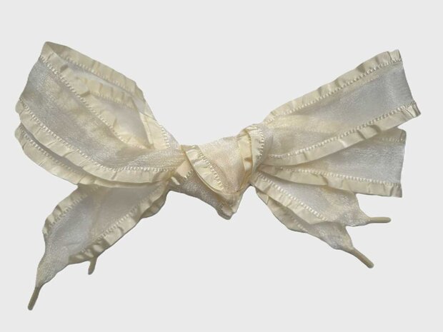 Veters organza lint creme met randje 40mm - 120cm
